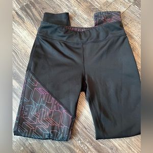 Nine driFit leggings